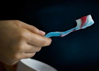 洛阳治疗牙龈出血要多少钱?